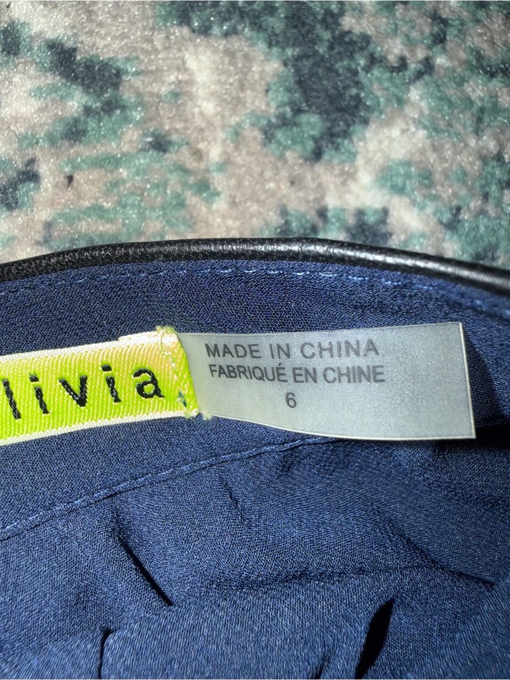 Alice + Olivia Navy Chiffon Skirt with Black Leather Waistband Size 6 - Picture 3 of 7